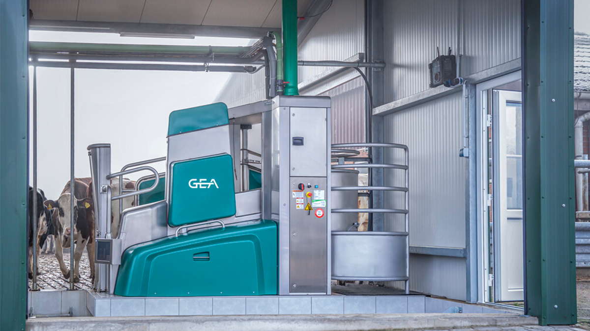 Robot de traite GEA DairyRobot R9500